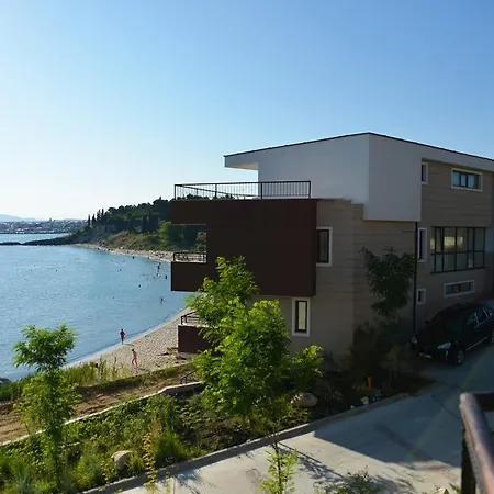 Akrotiriya Sea View Daire