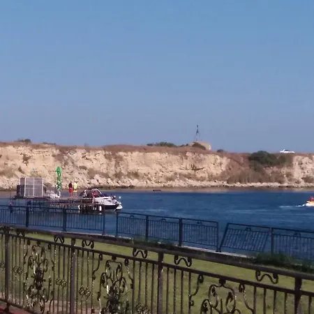 Akrotiriya Sea View Daire